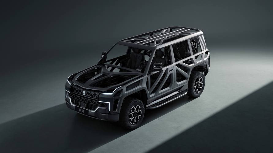 惠州225仰望U8硬派越野的科技魅力，国能汽车对传统燃油车市场的冲击